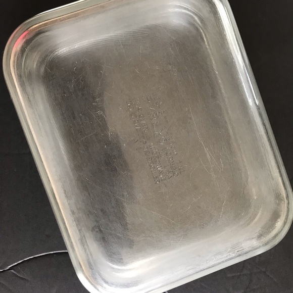 Pyrex Square Baking Dish - Picture 5 of 8